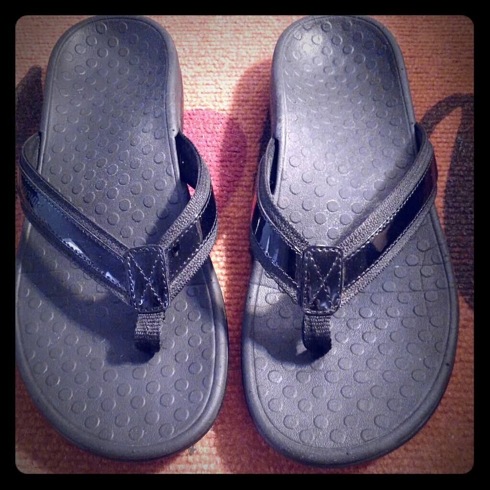 Vionic Tide II Toe Post Sandal NWOT!!